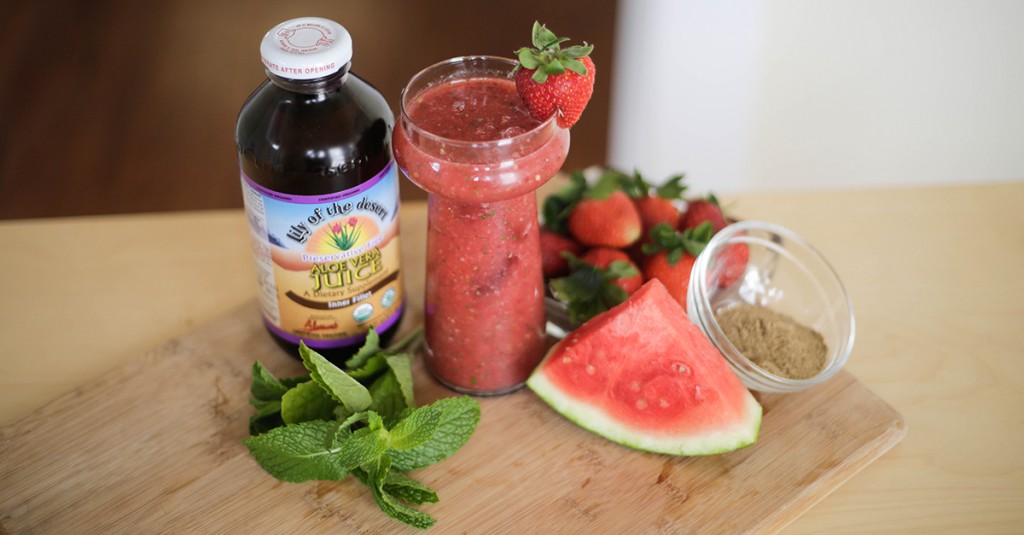 Strawberry mint watermelon aloe smoothie recipe with aloe vera juice - Lily of the Desert